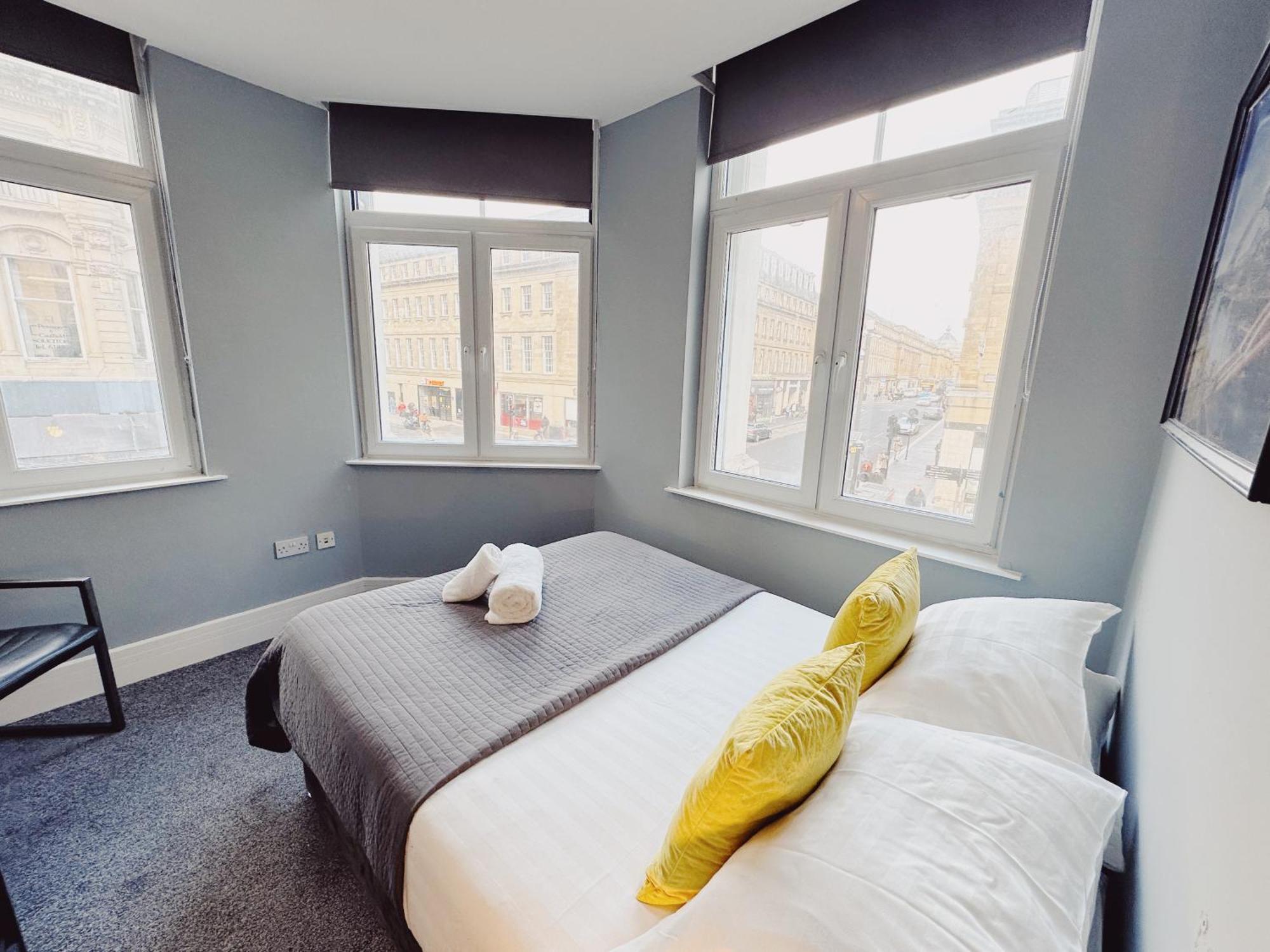 3 Bedroom Apartment In The Heart Of Newcastle - Modern - Sleeps 6 מראה חיצוני תמונה